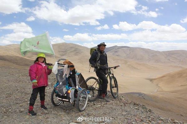 京臺高速改擴建跨小清河段已開始箱梁吊裝