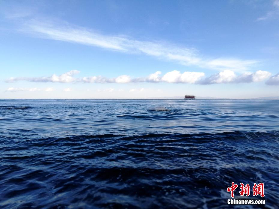 濟(jì)南區(qū)域性綜合貿(mào)易樞紐項(xiàng)目推介會(huì)暨集中簽約舉行 孫述濤出席