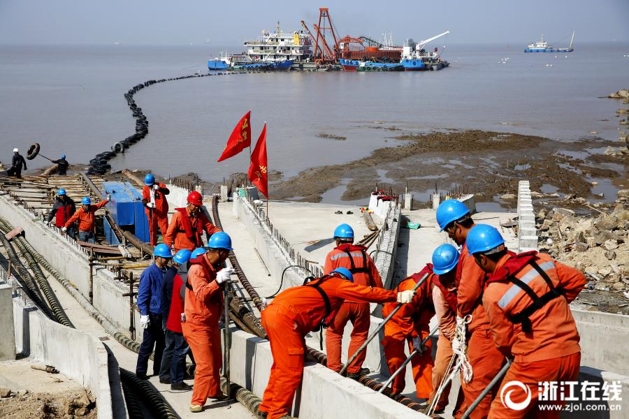 華平股份積極融入智慧城市建設