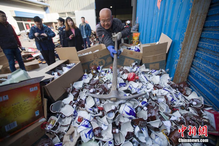 乒聯世界排名馬龍重返前五 丁寧樊振東仍然領跑