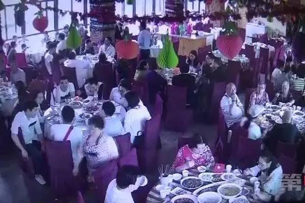 濟濱高鐵全線最大承臺澆筑完成 大橋已進入主墩墩身結構施工