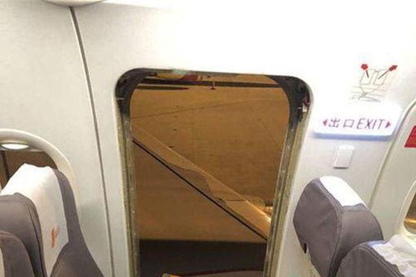 國家電投烏蘭察布600MW風電項目風機全部吊裝完成