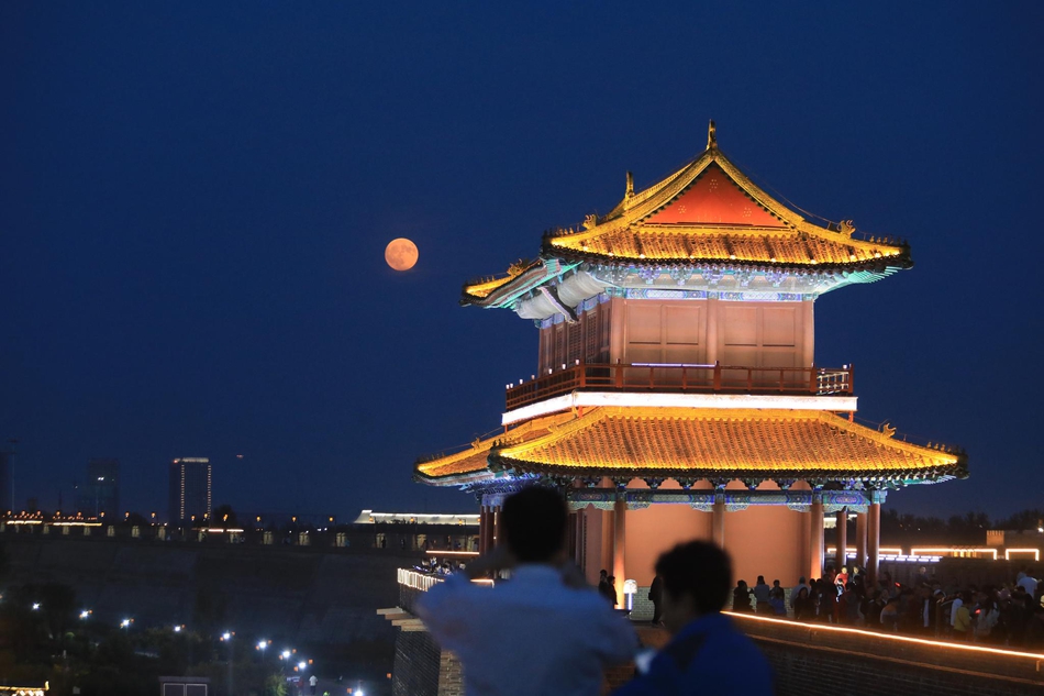 內(nèi)蒙古電力集團(tuán)：科技興“安” 鑄好電網(wǎng)“金鐘罩”