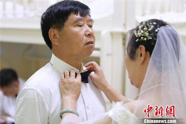 售價318元的特斯拉口哨和售價145的蘋果拋光布哪個更值得買…