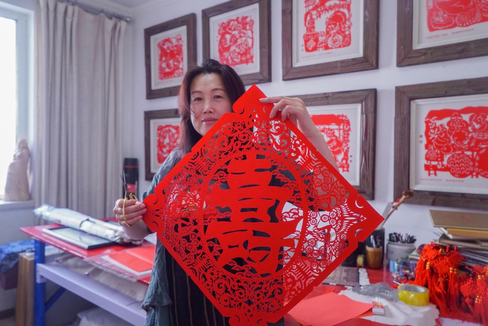 中國能源建設(shè)集團(tuán)張掖市光儲(chǔ)氫熱產(chǎn)業(yè)化示范項(xiàng)目開工